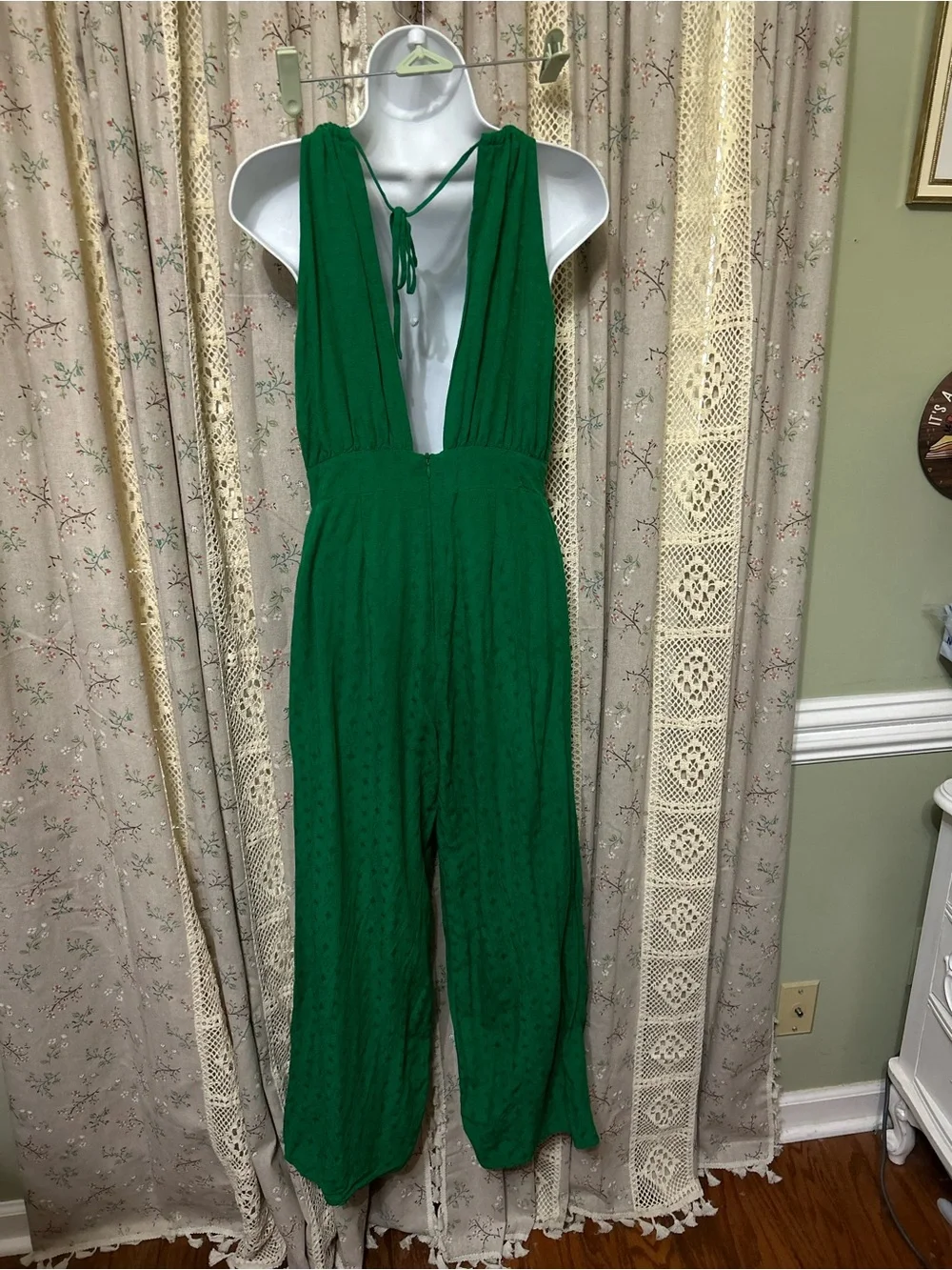 Lulus Green Wide Leg Jumpsuit Womens Small Open Back 27.5 Inseam - Picture 7 of 7